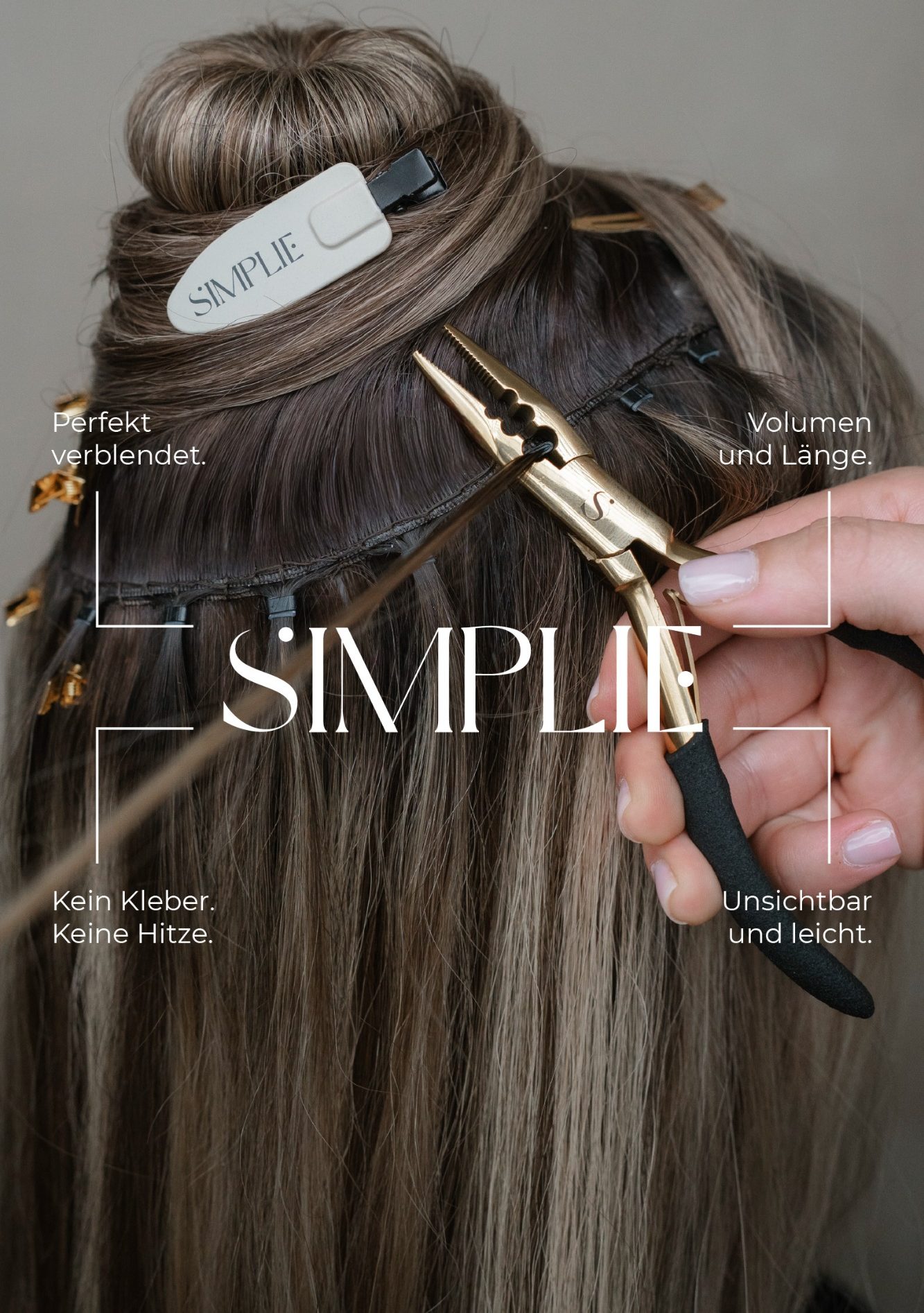 Haarverlängerung, Haarverdichtung, Extensions professionellen Haarverlängerung mit Echthaar-Extensions für Volumen und Länge, durchgeführt von HAIR.STYLE by Veronika im Raum Paderborn